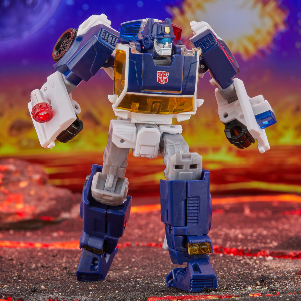Transformers Legacy United Deluxe Class Rescue Bots Universe Autobot Chase - Presale